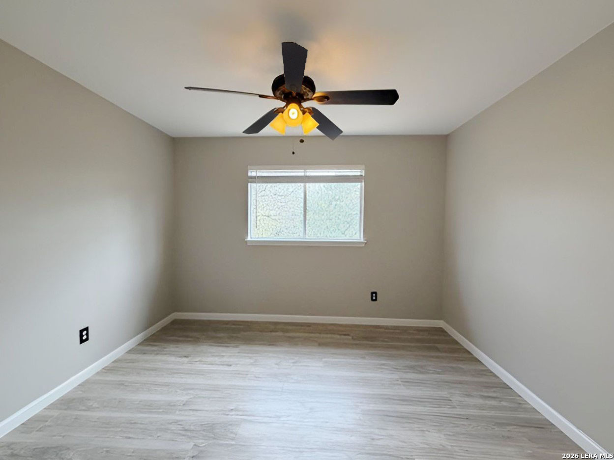 4122 Knollbluff San Antonio TX 78247
