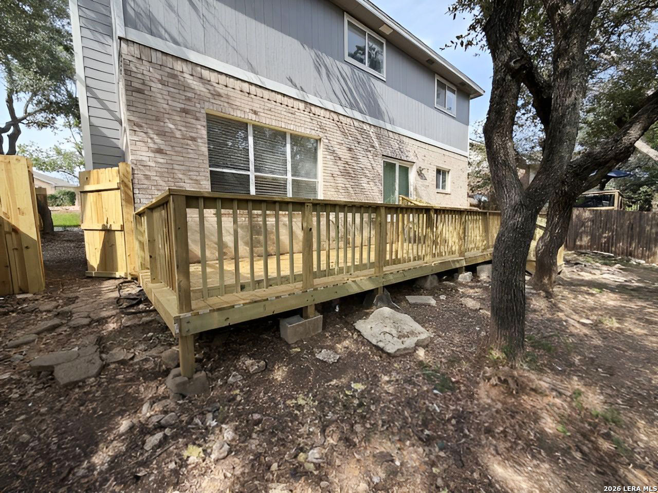 4122 Knollbluff San Antonio TX 78247