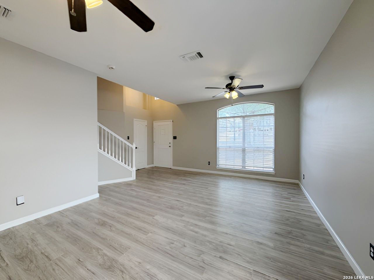 4122 Knollbluff San Antonio TX 78247