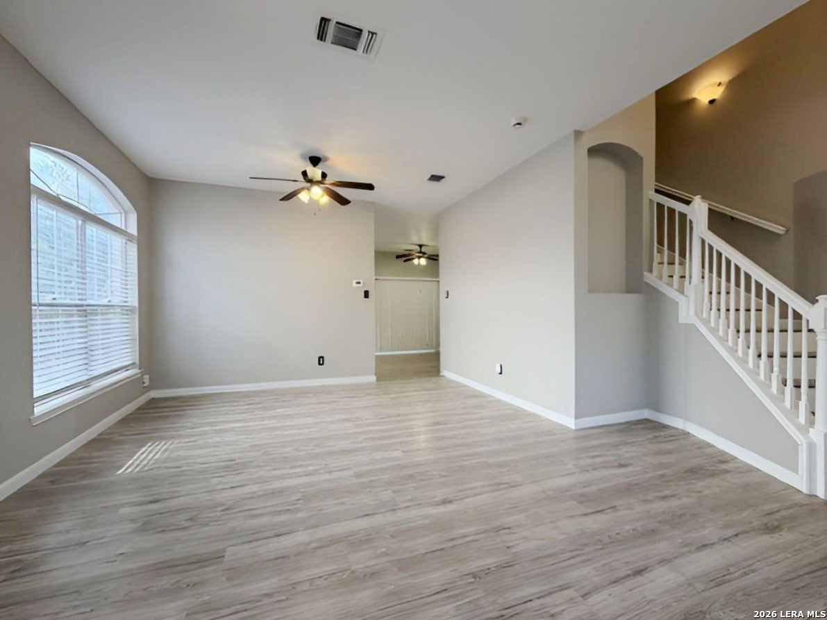 4122 Knollbluff San Antonio TX 78247