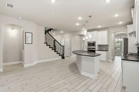 8514 Glass Gem Drive San Antonio TX 78249