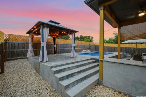 8514 Glass Gem Drive San Antonio TX 78249