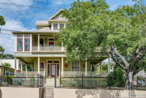 305 W Ashby Place San Antonio TX 78212