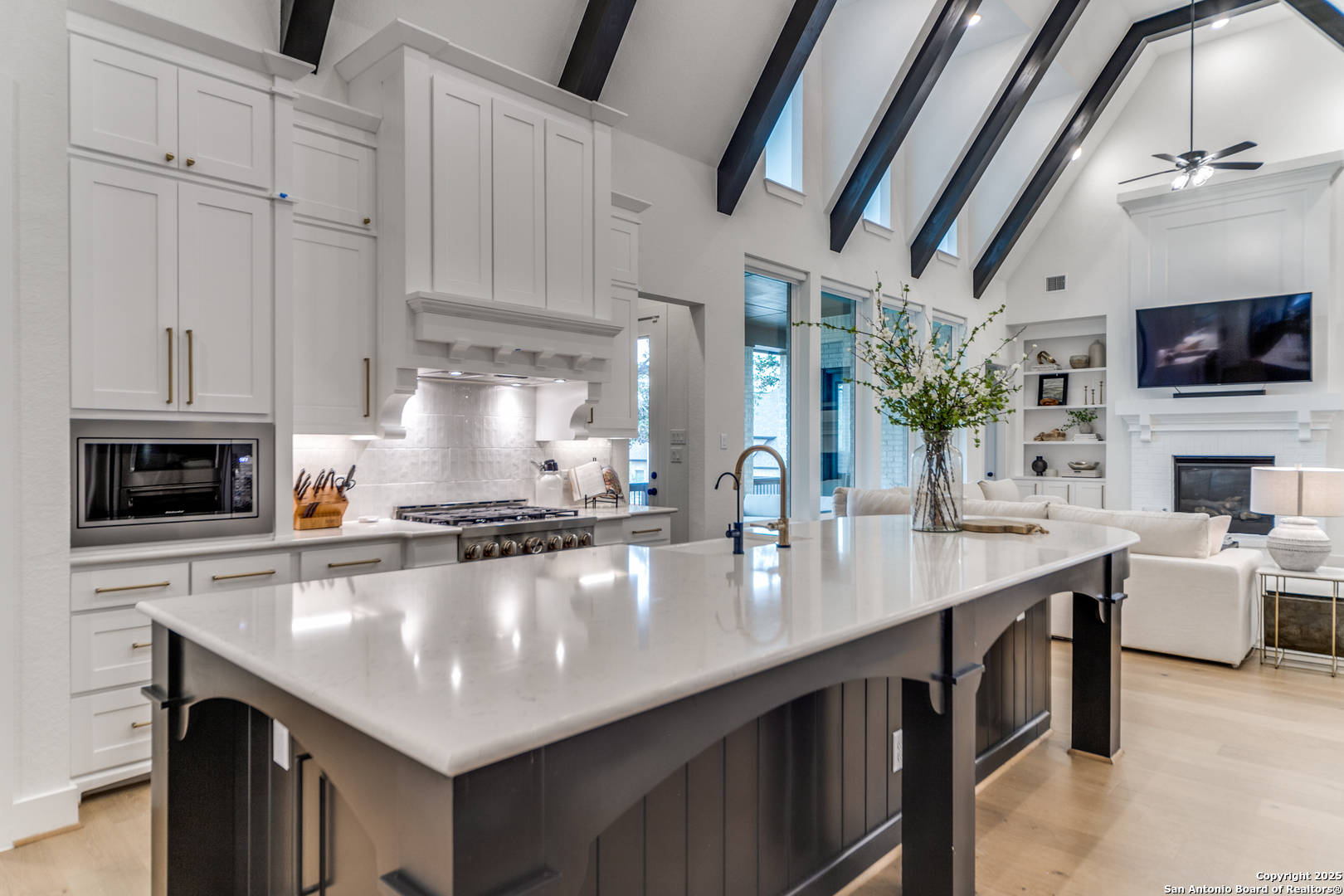 10003 Ellenora Boerne TX 78006