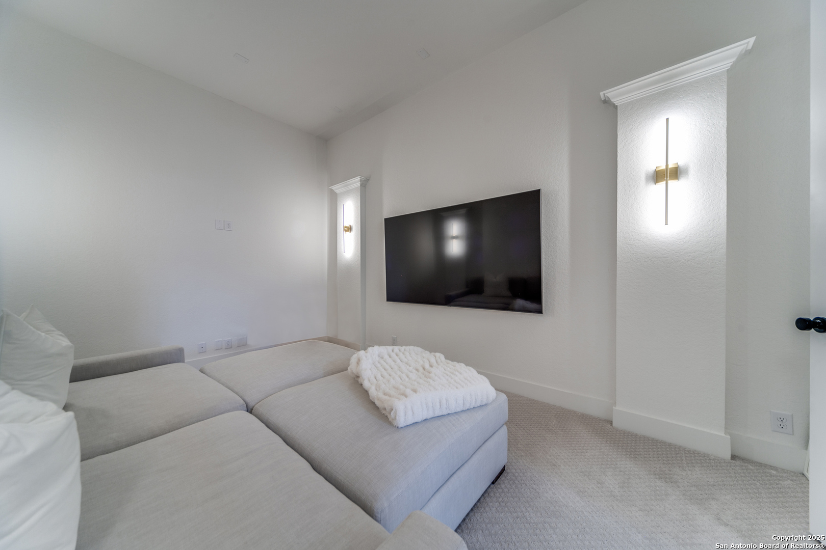 10003 Ellenora Boerne TX 78006