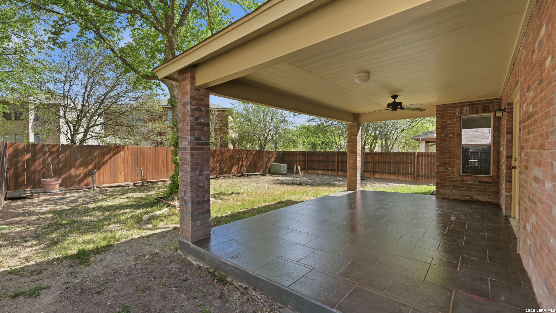 11004 Forest Pass Live Oak TX 78233