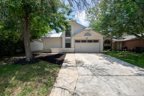 9318 Village Lance San Antonio TX 78250