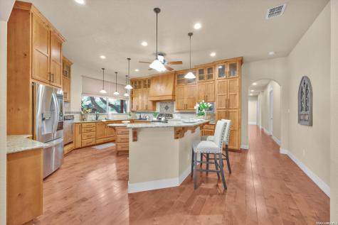 10319 Oak Forest New Braunfels TX 78132