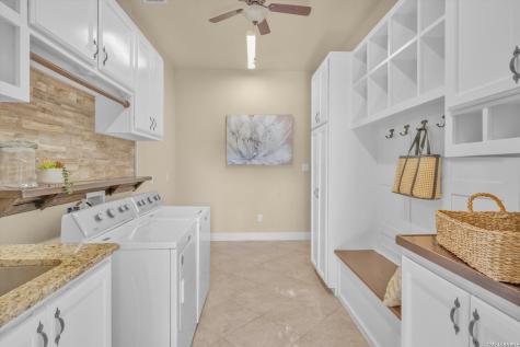 10319 Oak Forest New Braunfels TX 78132