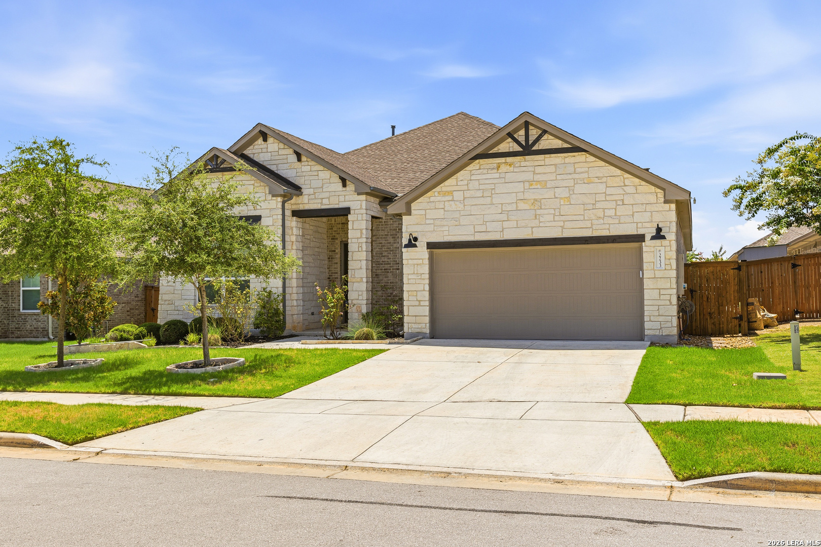 2233 Hoja New Braunfels TX 78132