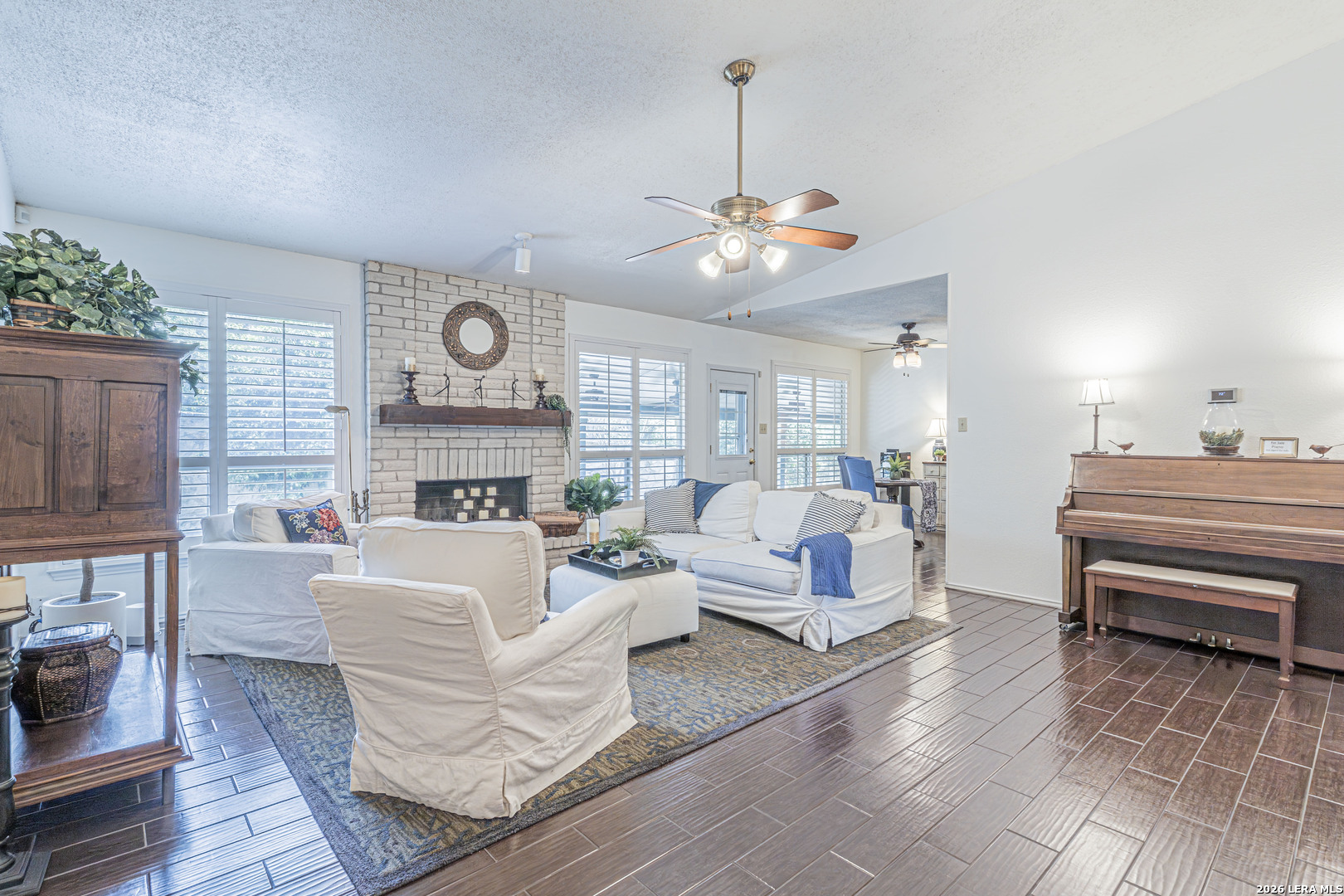 2102 Oak Ranch San Antonio TX 78259