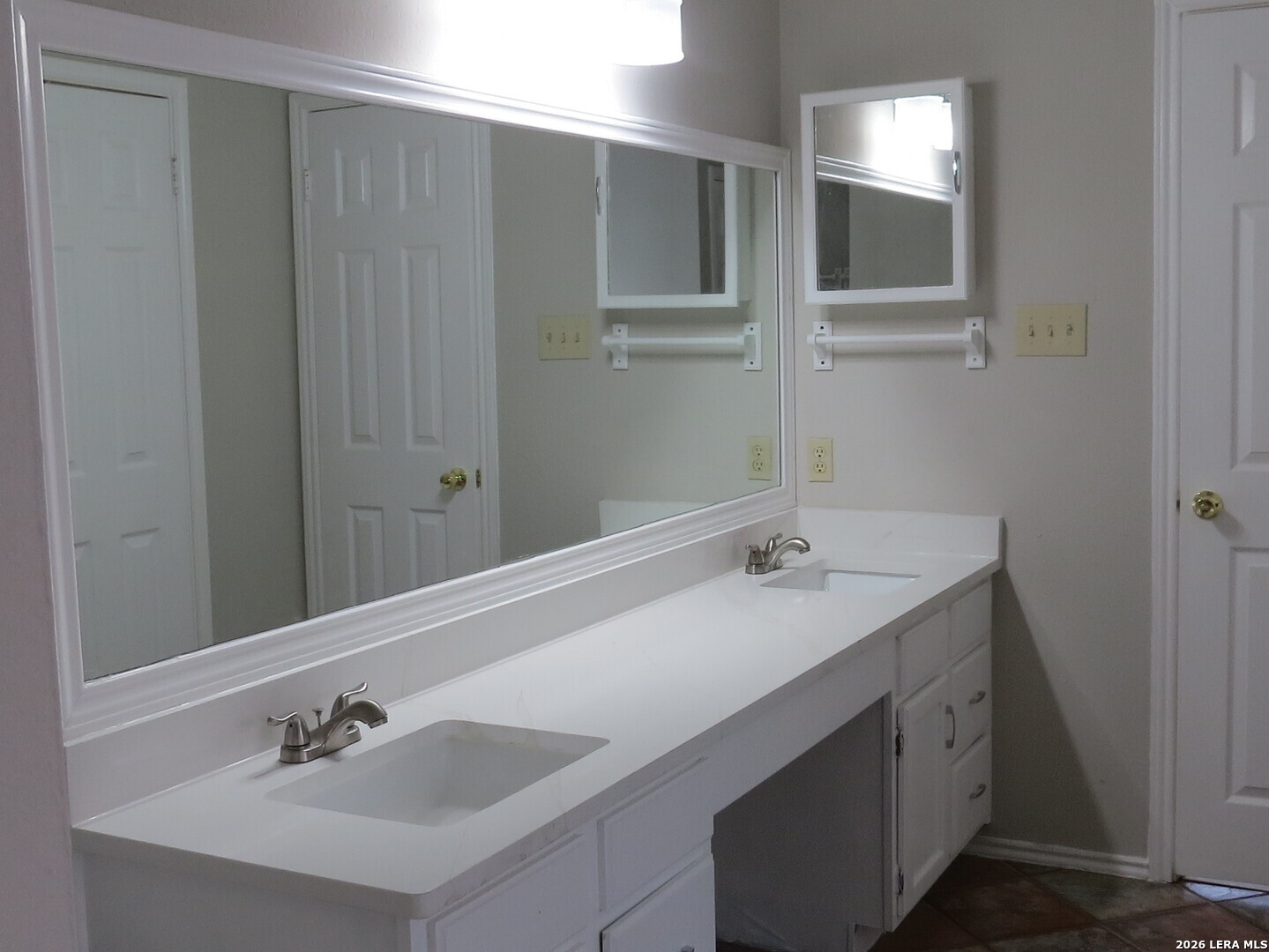 3210 Falcon Grove San Antonio TX 78247