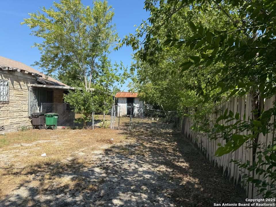 6618 Tupper San Antonio TX 78221
