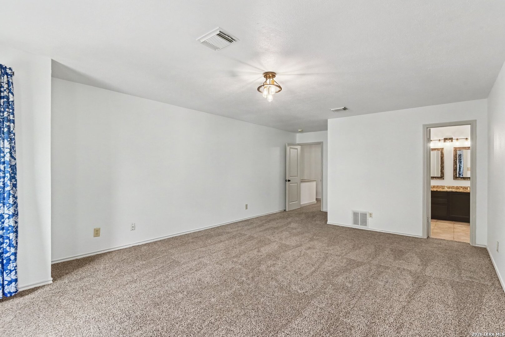 7711 Rio Blanco Converse TX 78109