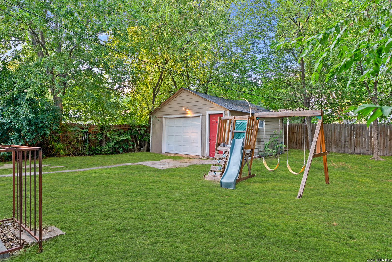 1817 Santa Monica Street San Antonio TX 78201