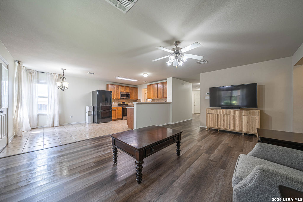 216 Hereford Street Cibolo TX 78108