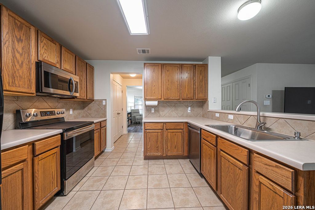 216 Hereford Street Cibolo TX 78108