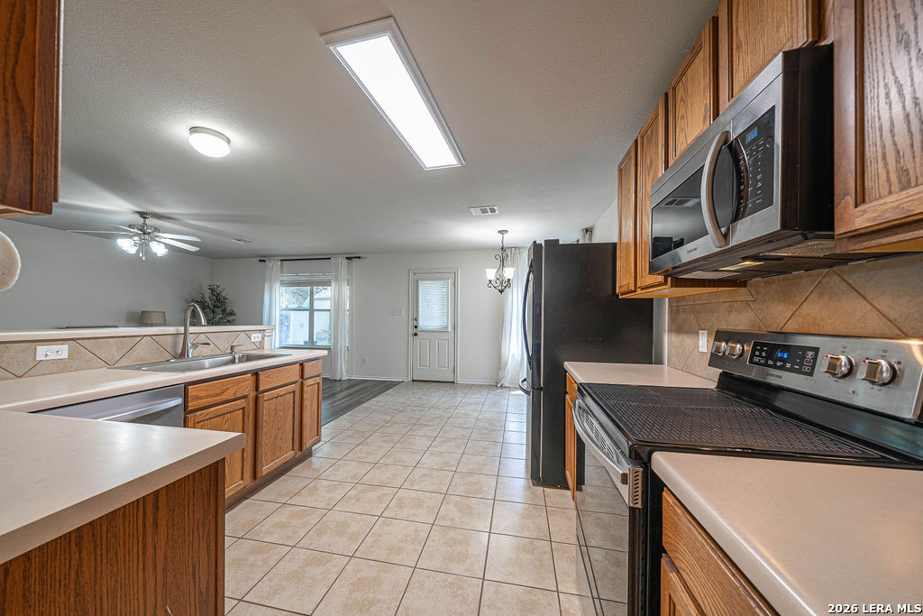 216 Hereford Street Cibolo TX 78108
