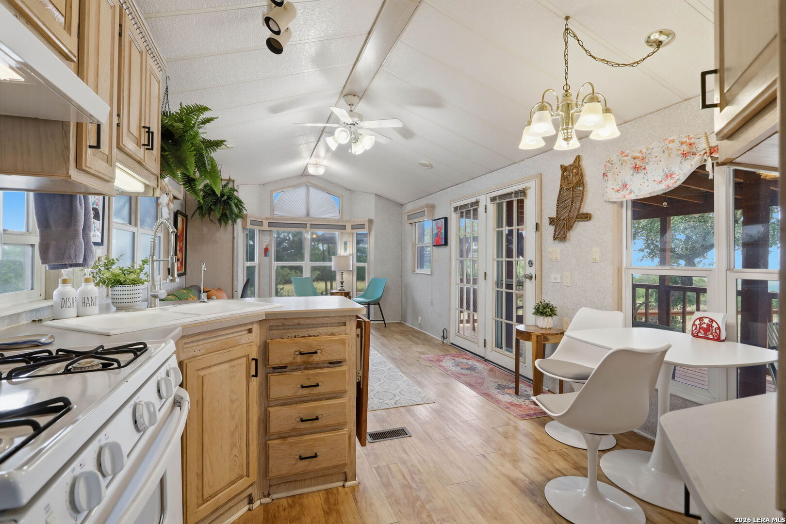 2362 Timbercreek Road Pipe Creek TX 78063