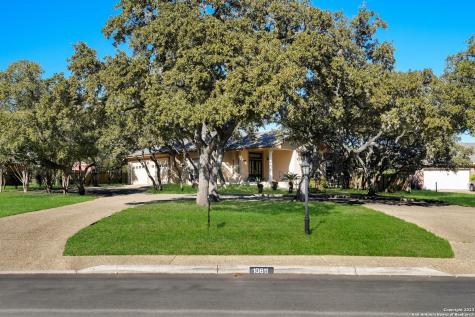 10811 Hunters Way Helotes TX 78023