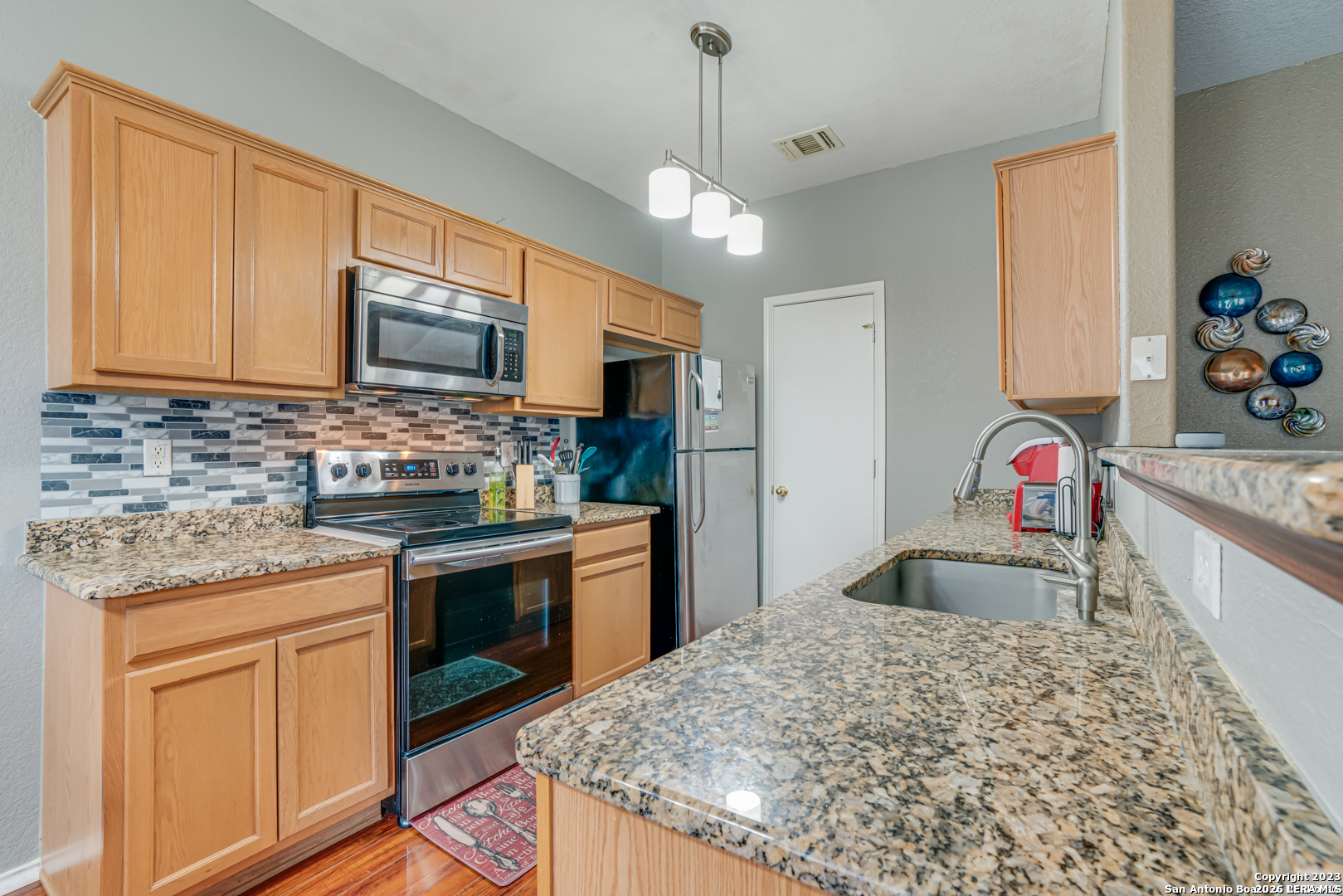 4157 St Charles Bay San Antonio TX 78229
