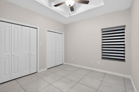 411 John Irving Laredo TX 78041