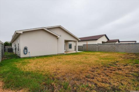411 John Irving Laredo TX 78041