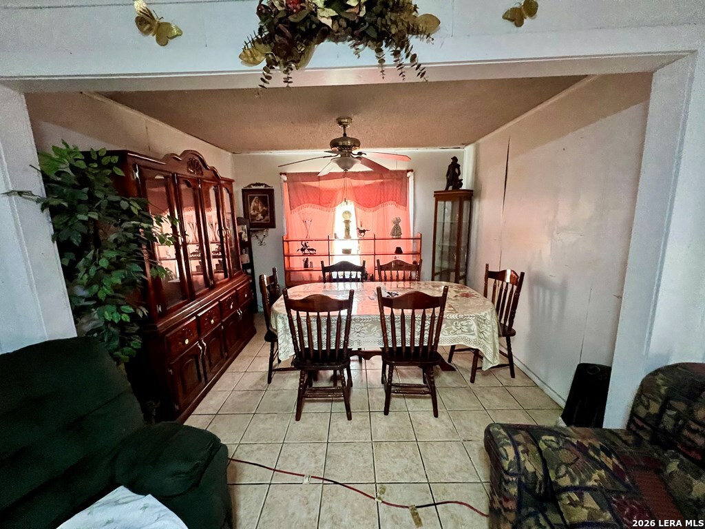503 503 W. Morin Del Rio TX 78840