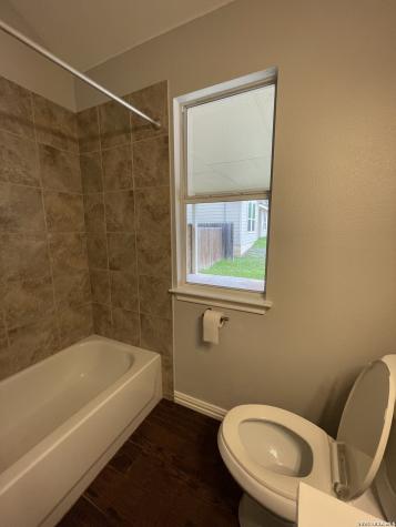 10114 Thomas Lane Dripping Springs TX 78620