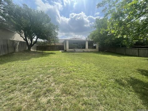 10114 Thomas Lane Dripping Springs TX 78620