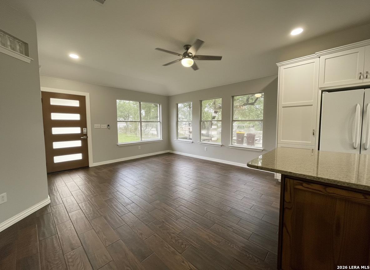 10114 Thomas Lane Dripping Springs TX 78620