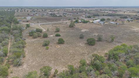 811 Mockingbird Lane La Vernia TX 78121