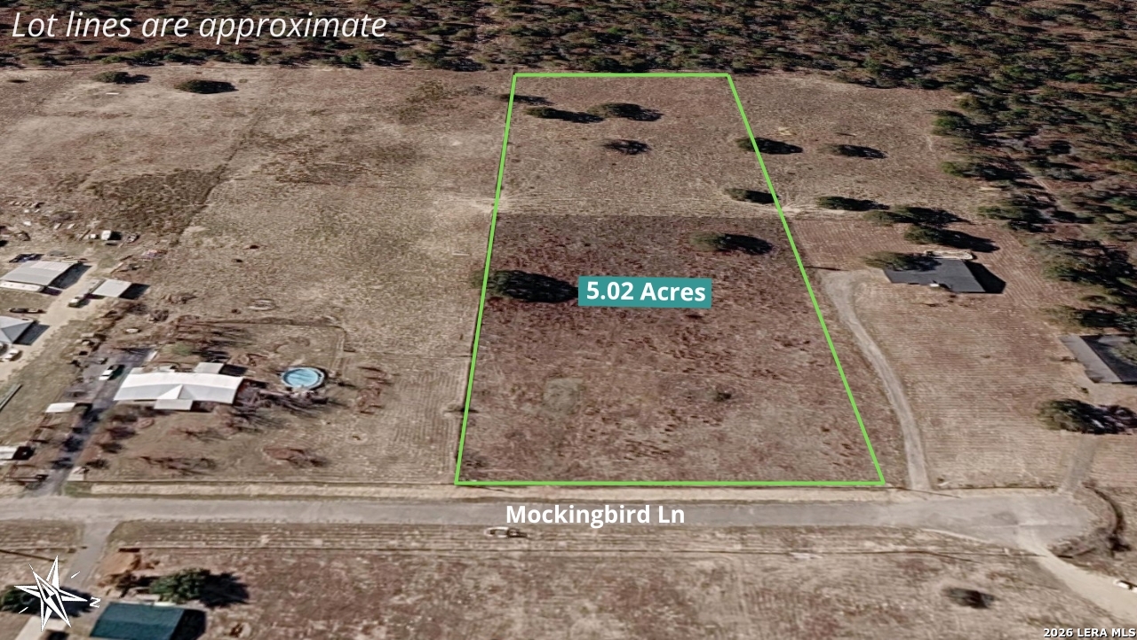 811 Mockingbird Lane La Vernia TX 78121