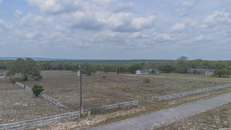 811 Mockingbird Lane La Vernia TX 78121