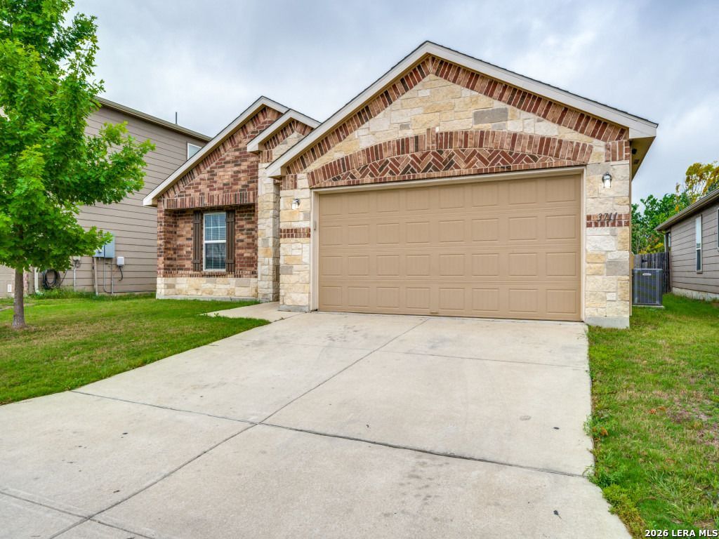 3711 Indian Hills Schertz TX 78154