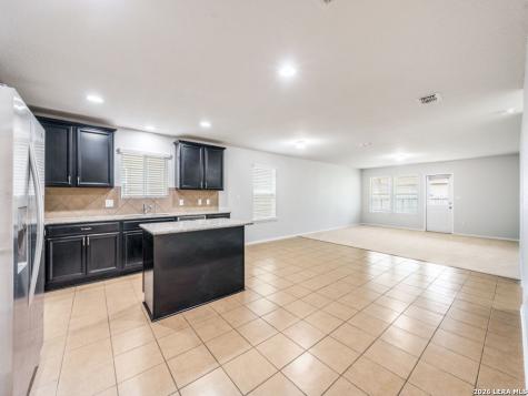 3711 Indian Hills Schertz TX 78154