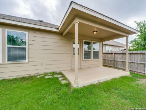 3711 Indian Hills Schertz TX 78154