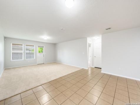 3711 Indian Hills Schertz TX 78154