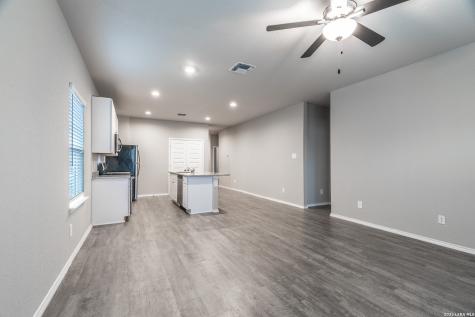 1123 Thea Cove New Braunfels TX 78130