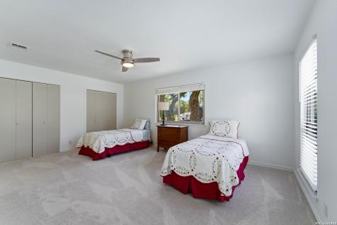 28337 Leslie Pfeiffer Drive Boerne TX 78015