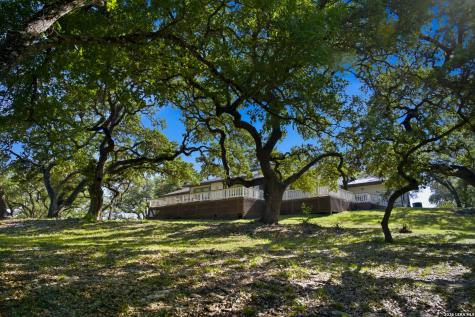 28337 Leslie Pfeiffer Drive Boerne TX 78015
