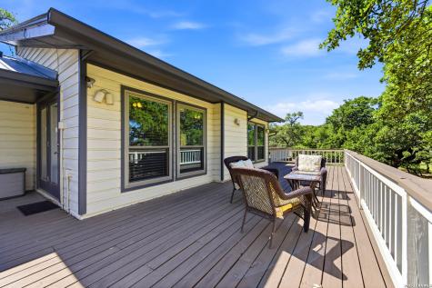 28337 Leslie Pfeiffer Drive Boerne TX 78015