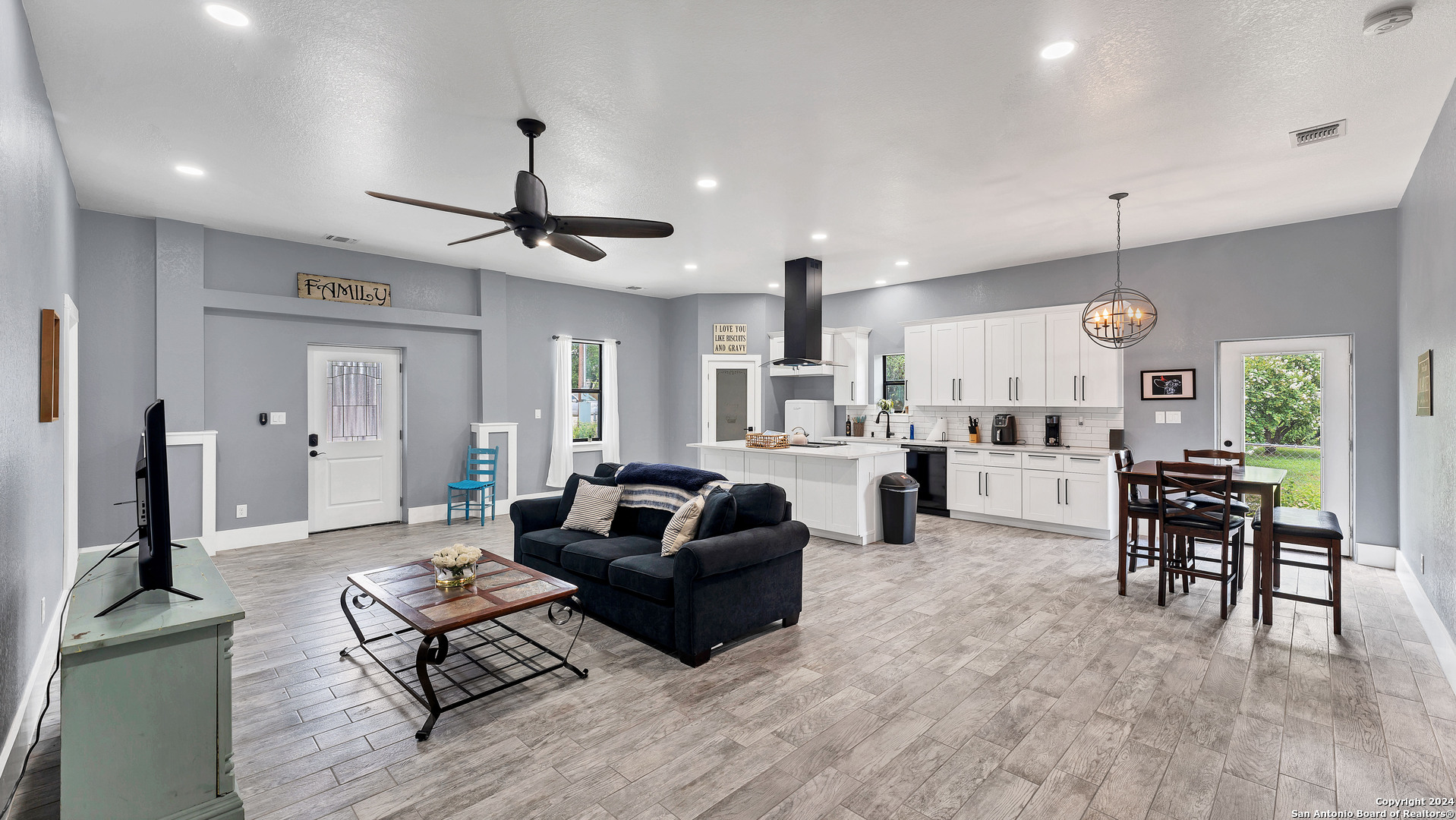 1345 Willow Drive Canyon Lake TX 78133