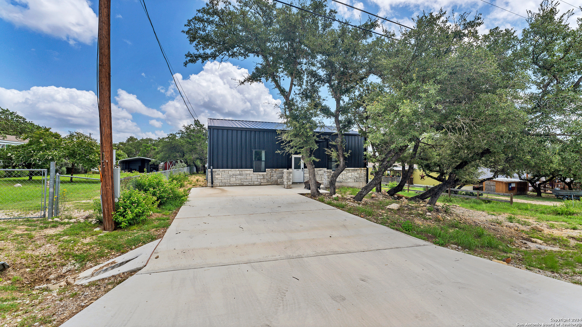 1345 Willow Drive Canyon Lake TX 78133