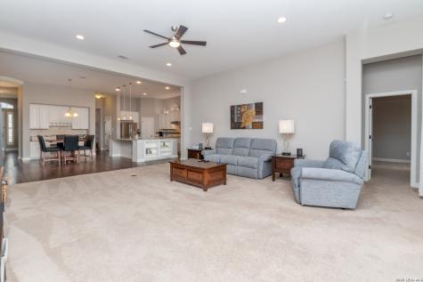1008 Water Oak Schertz TX 78154