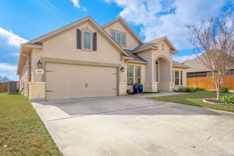 1008 Water Oak Schertz TX 78154