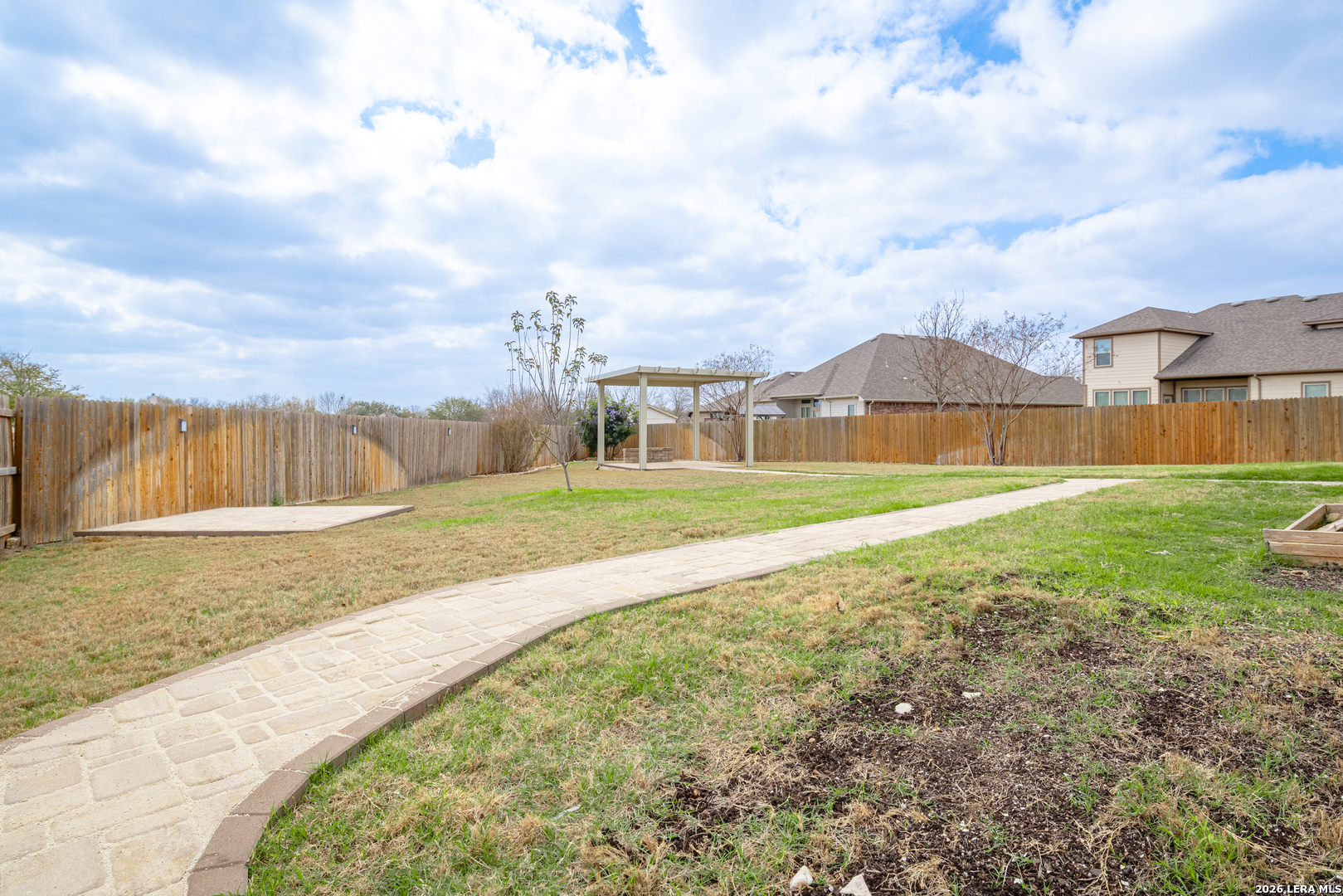 1008 Water Oak Schertz TX 78154