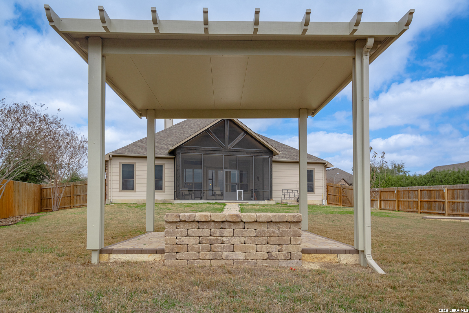 1008 Water Oak Schertz TX 78154