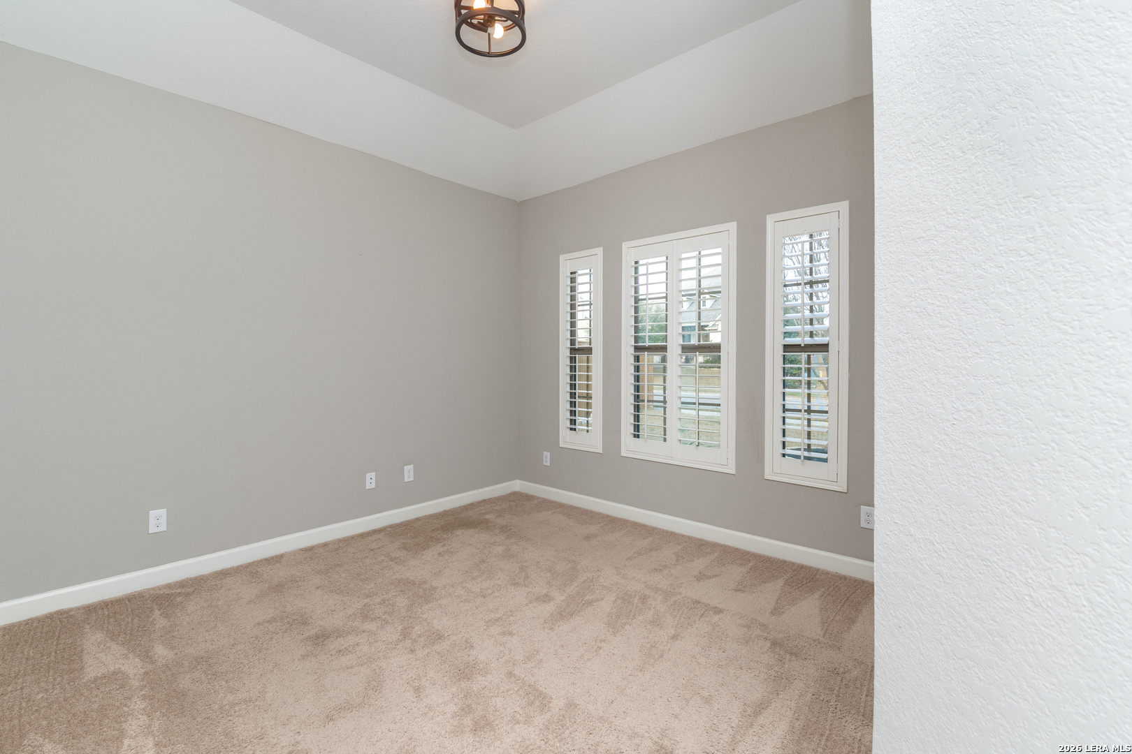 1008 Water Oak Schertz TX 78154