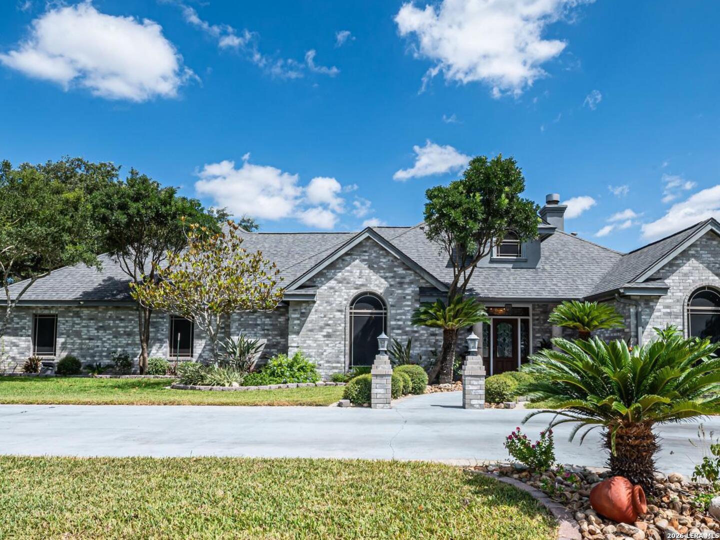 1825 Clarice Avenue Alice TX 78332
